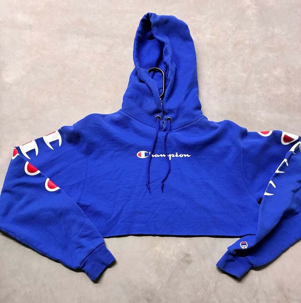 Champion Eco Authentic Cropped Hoodie Size S Blue Logo